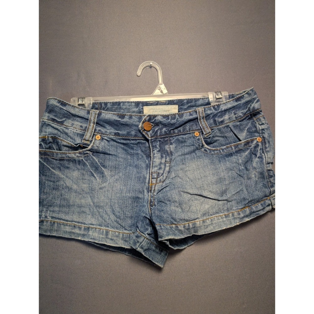 Maurices Jean Shorts Womens 5/6 Blue Denim Stitch Pockets Everyday Wear Outdoor